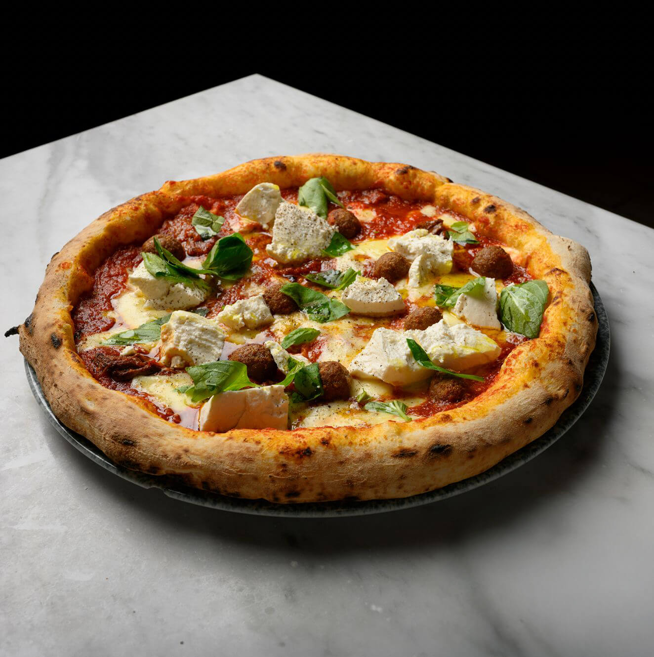 Pizza Elena Ferrante